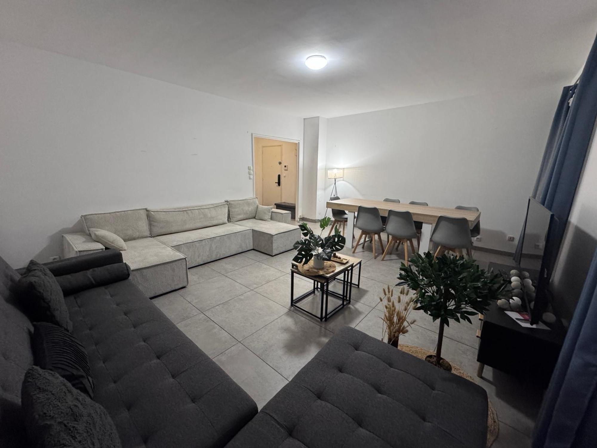 Apartamento Le Spacieux - Circuit - Parking - 8 Personnes - Reve Au Mans Le Mans Exterior foto